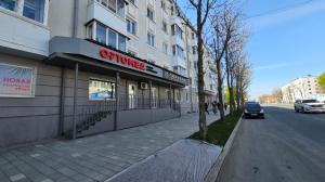 г. Южно-Сахалинск, ул. Ленина, 242